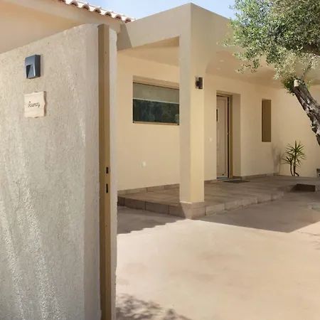 Sensational Zakynthos | 2 Bedrooms | Kirin | Spacious Sun Terrace | Private Pool With Integrated Jacuzzi | Bbq | Kydoni Villa *